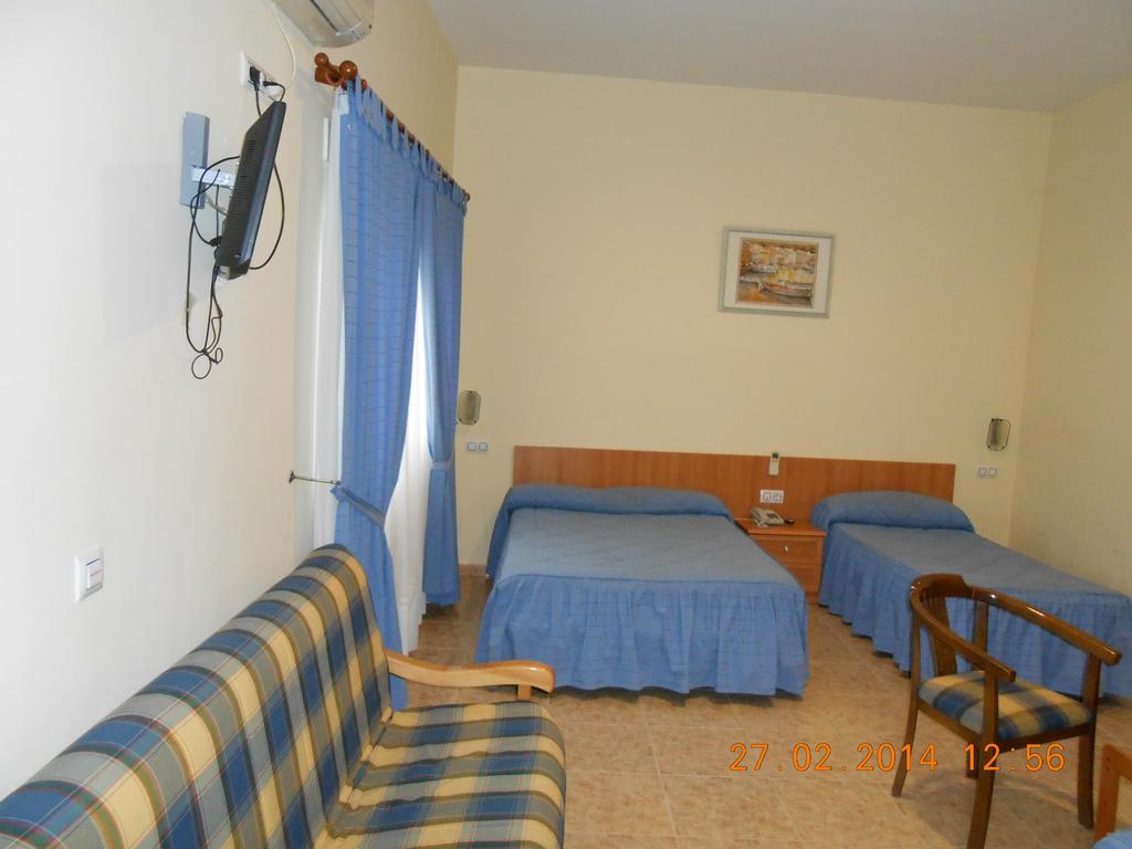 Hotel Los Hermanos Ocaña Eksteriør bilde