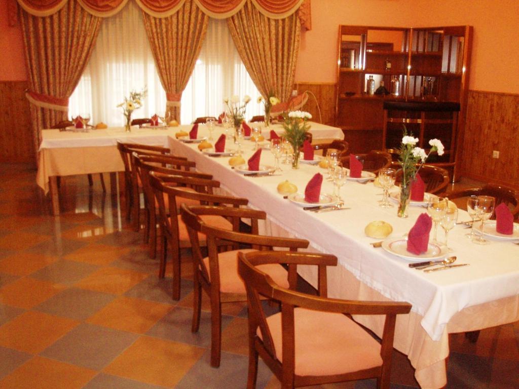 Hotel Los Hermanos Ocaña Eksteriør bilde