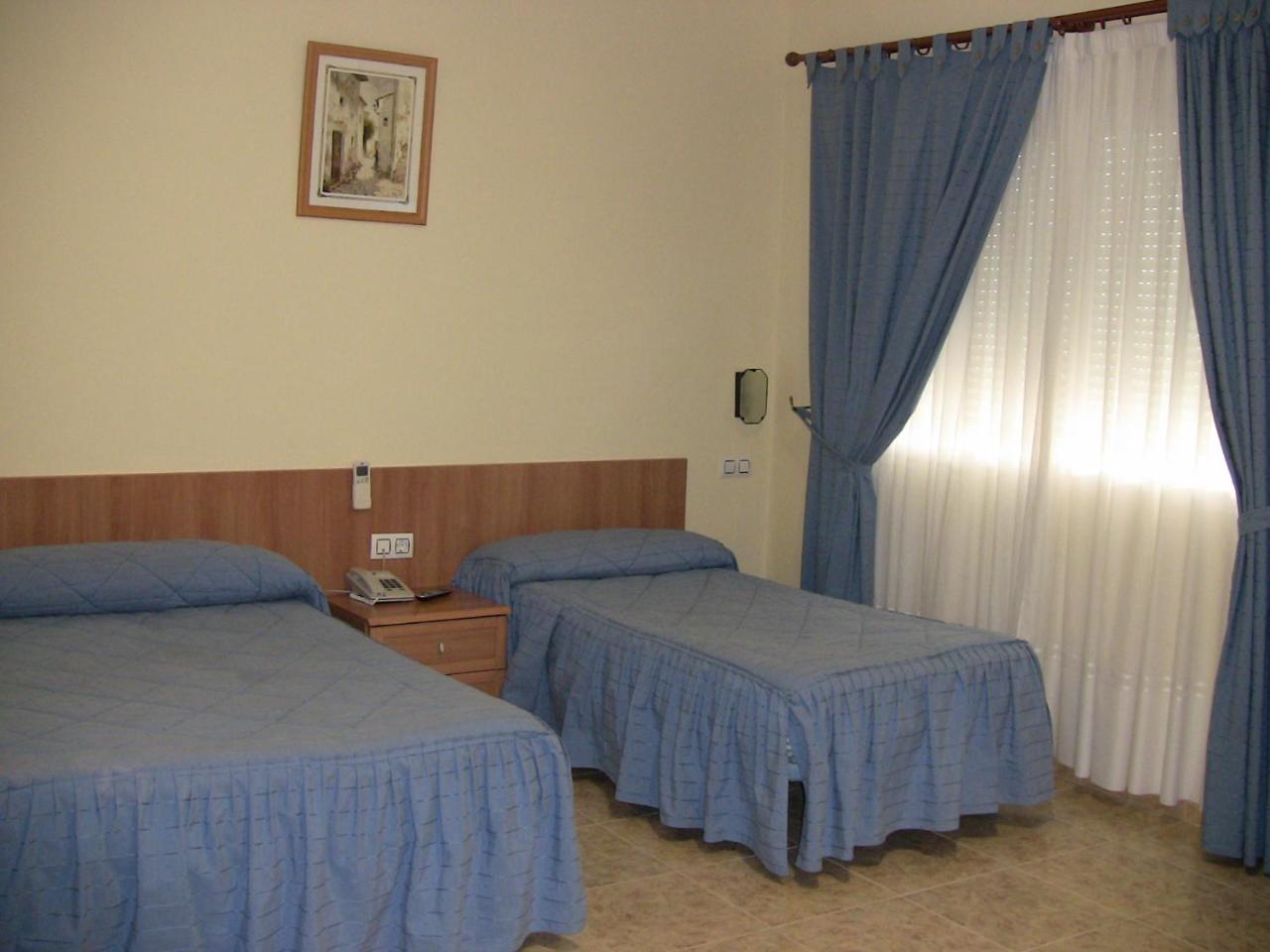 Hotel Los Hermanos Ocaña Eksteriør bilde