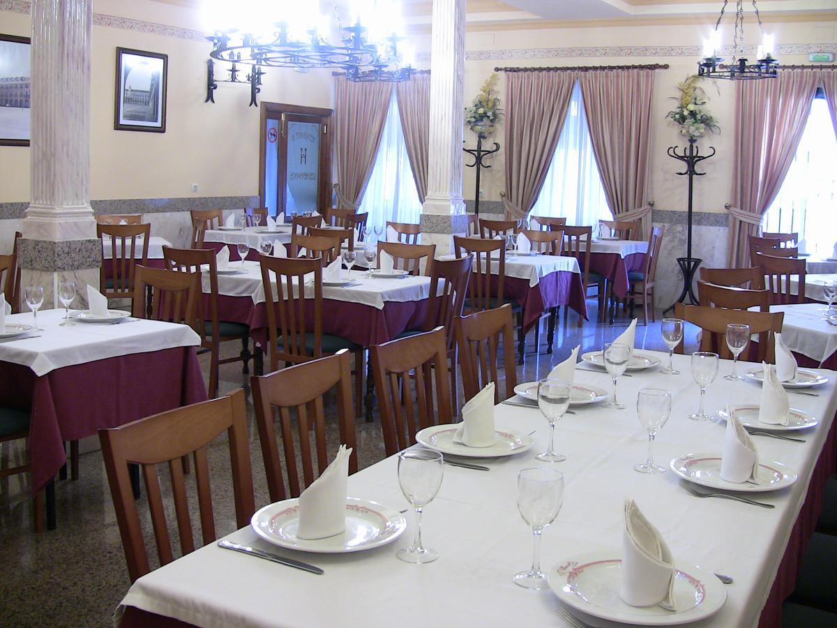 Hotel Los Hermanos Ocaña Eksteriør bilde